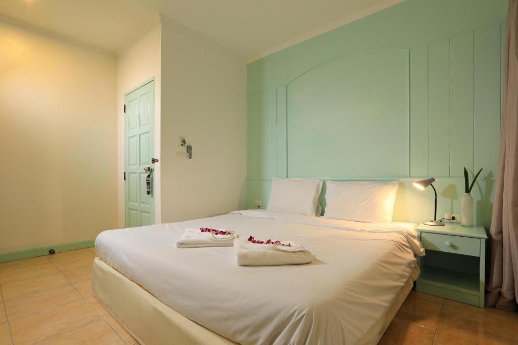 Gorgeous Boutique Room Patong Екстериор снимка